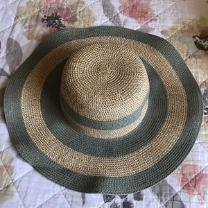 NWT beach hat